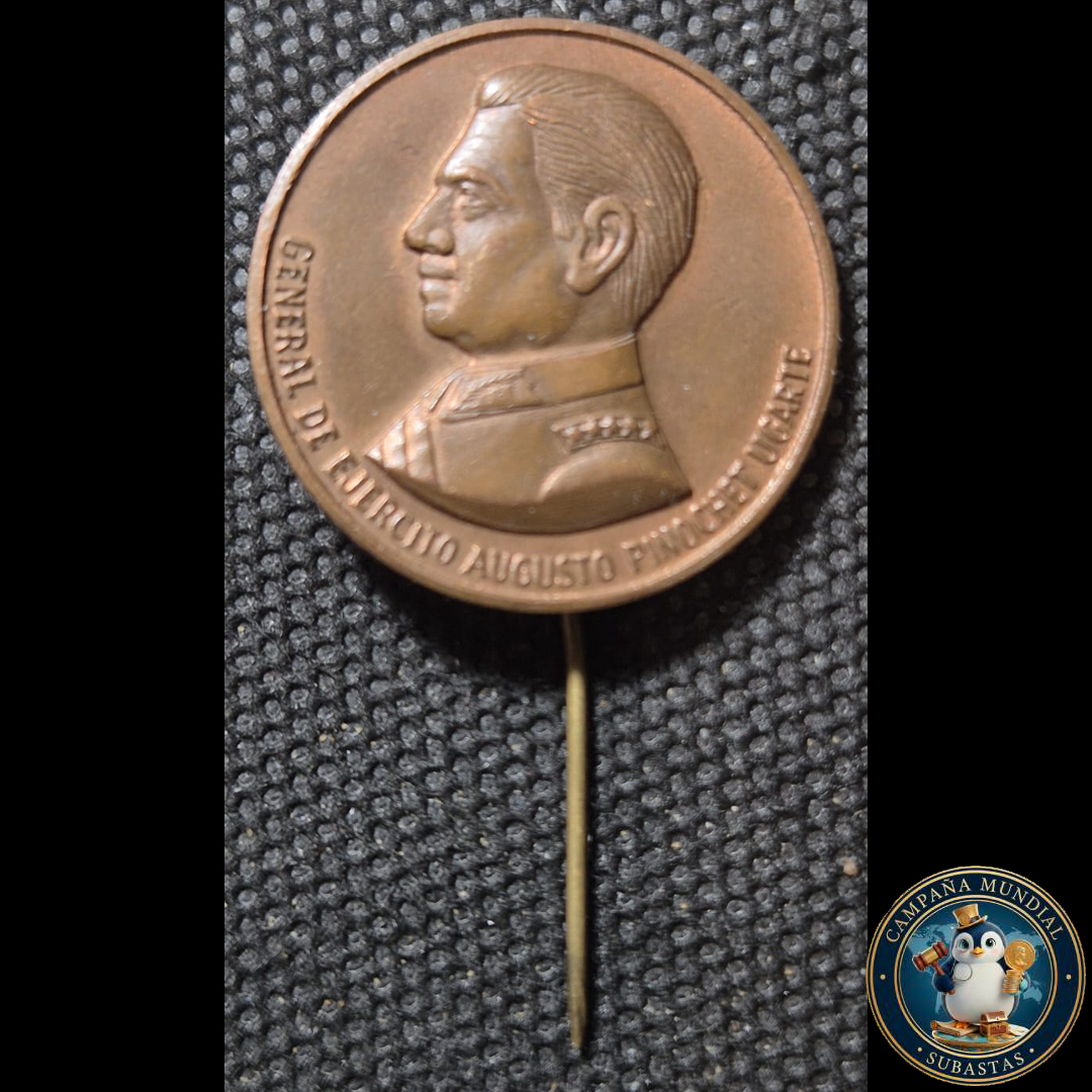 A1013 PIN CON LA FIGURA DE AGUSTO PINOCHET