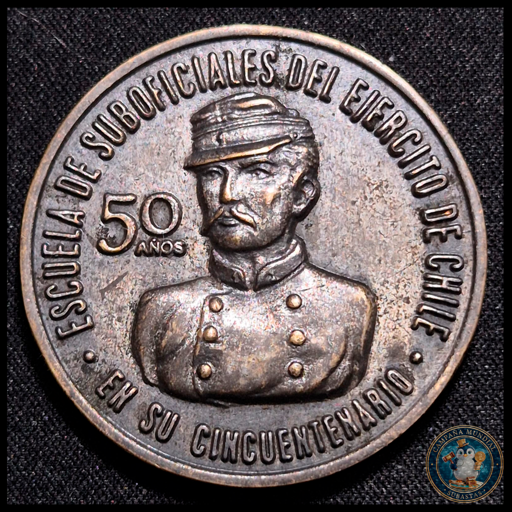 A114 .- MEDALLA CONMEMORANDO LOS 50 AÑOS DE LA ESCUELA DE SUBOFICIALES DEL EJERCITO DE CHILE