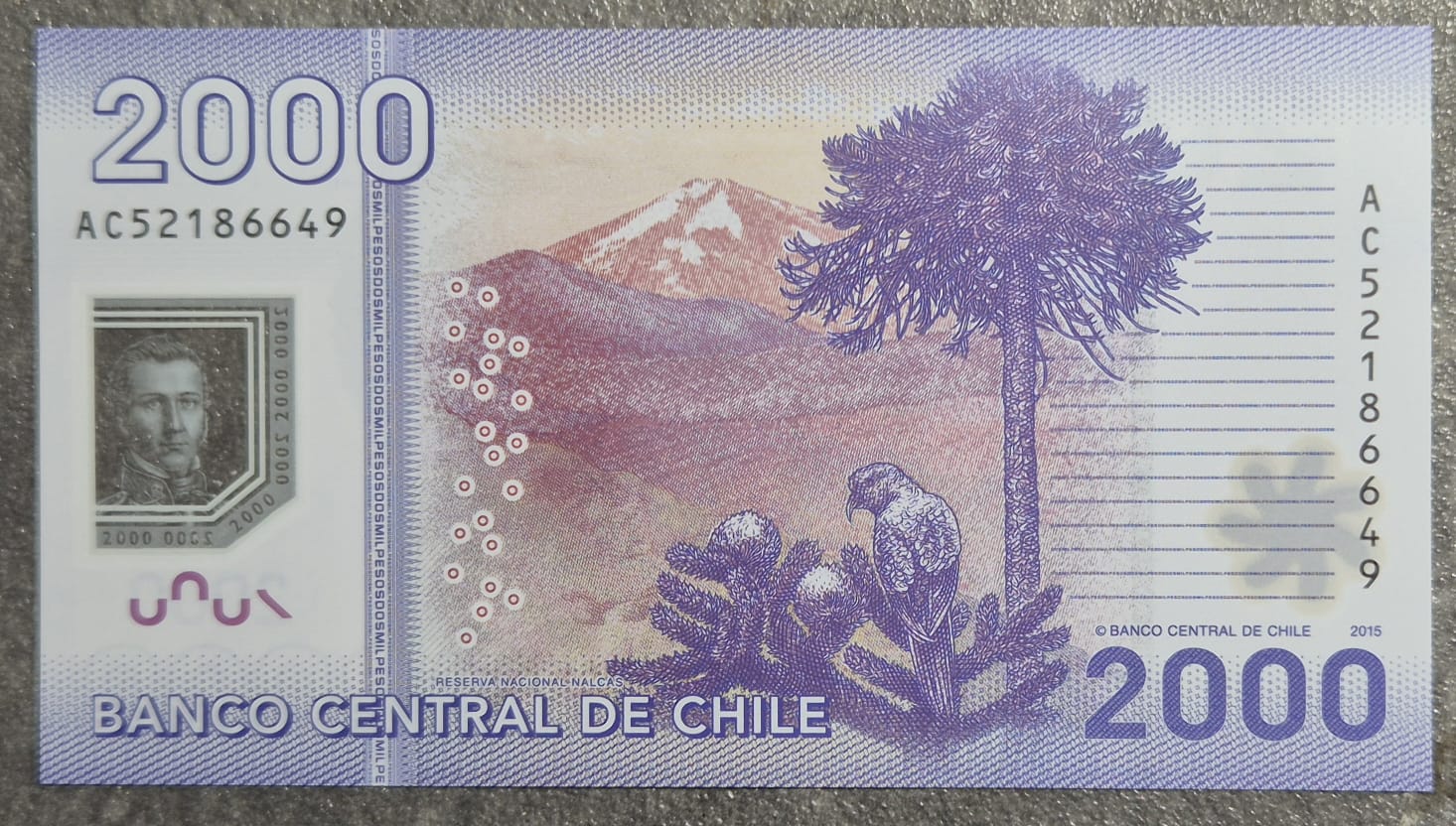 C342 .- BILLETE DE 2000 PESOS AÑO: 2015  FIRMAS: VERGARA--ZURBUCHEN  UNC CHILE