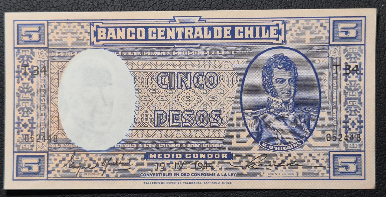 C360  .- BILLETE DE 5 PESOS FECHADO: 19-IV-1944   FIRMAS OYARZÚN-MASCHKE  UNC  CHILE