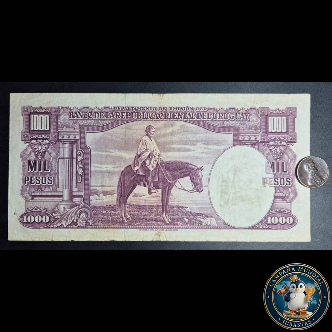 D1325 BILLETE DE GRAN TAMAÑO DE MIL PESOS URUGUAYOS. FEHADO: 2 DE ENRO DE 1939    XF-    URUGUAY